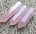 Load image into Gallery viewer, Natural Rose Quartz Points
