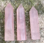 Load image into Gallery viewer, Natural Rose Quartz Points
